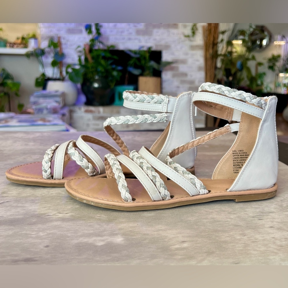 Girls' OS Gladiator Sandals. Size 3 youth.